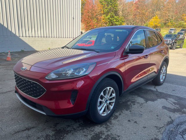 Used 2022 Rapid Red Metallic Tinted Clearcoat Ford SE image 9