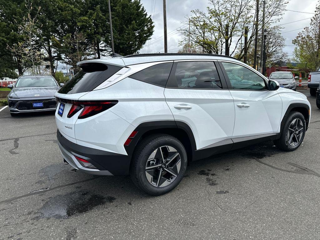New 2026 White Hyundai SEL AWD image 6