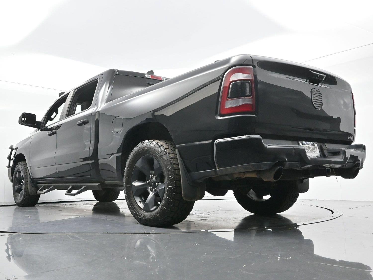 Used 2019 Diamond Black Crystal Pearlcoat Ram Big Horn/Lone Star image 43