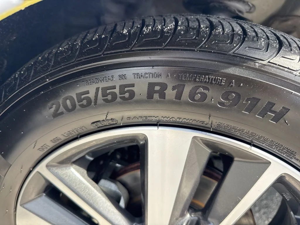 Used 2025 Gray Nissan 1.6 SV image 28