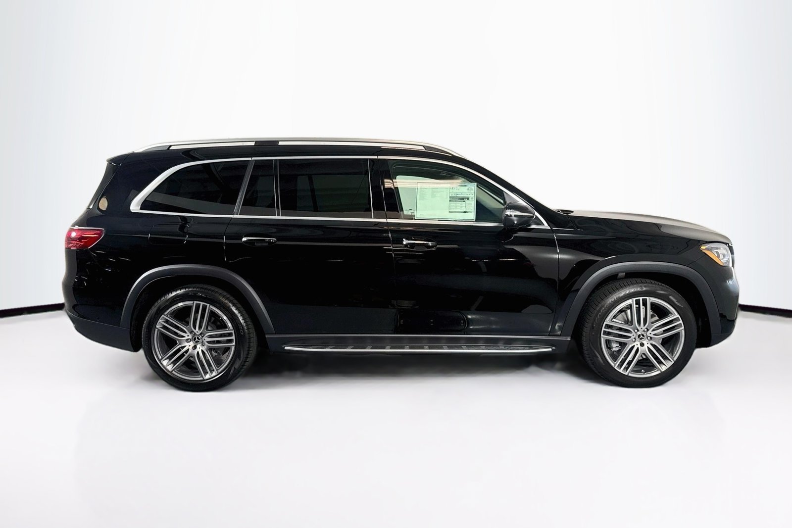 New 2026 Black Mercedes-Benz GLS 450 image 4