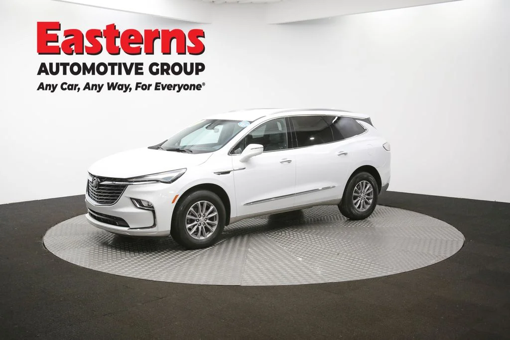 Used 2024 White Buick Premium Group image 59