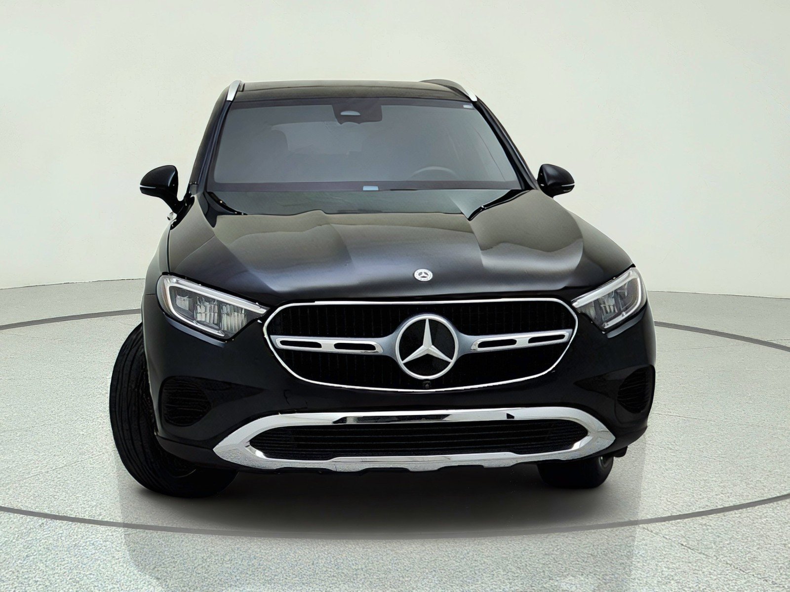 Certified Used 2023 Black Mercedes-Benz GLC 300 image 3