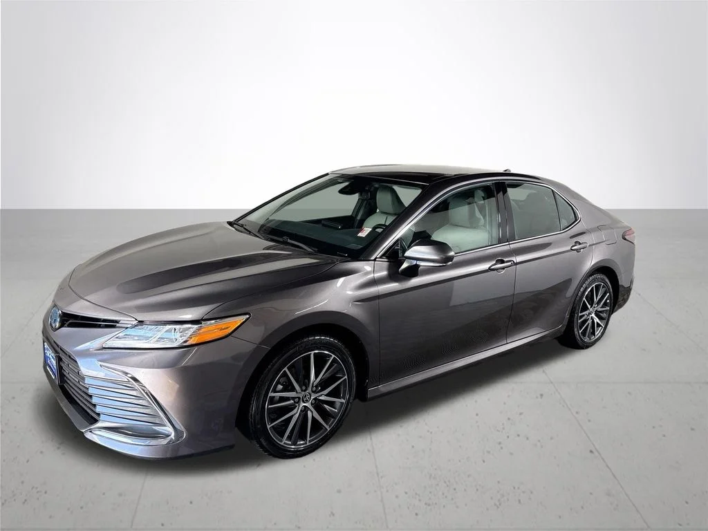 Used 2023 Gray Toyota XLE image 2