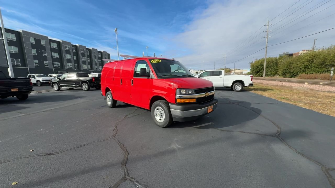 2025 Chevrolet Express Cargo Work Van - Photo 26