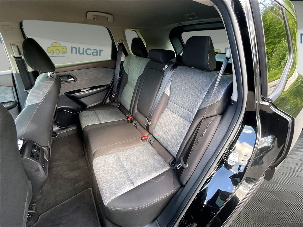 Used 2023 Black Nissan SV image 25
