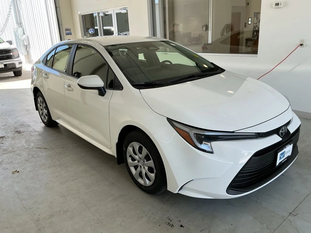 2026 Toyota Corolla LE Hybrid CVT's photo