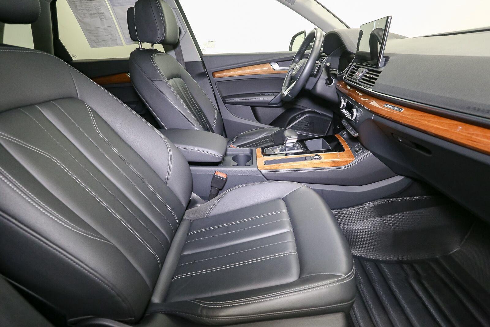 Used 2023 Florett Silver Metallic Audi S line Premium Plus image 21