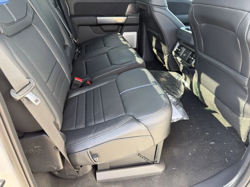New 2026 Star White Metallic Tri-Coat Ford F-250® Platinum® image 17
