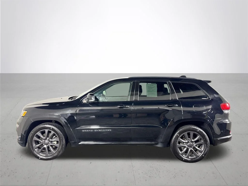 Used 2018 Black Jeep Overland image 9
