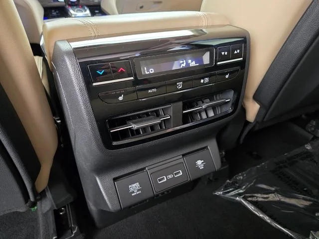 Used 2022 Red Acura Advance image 13