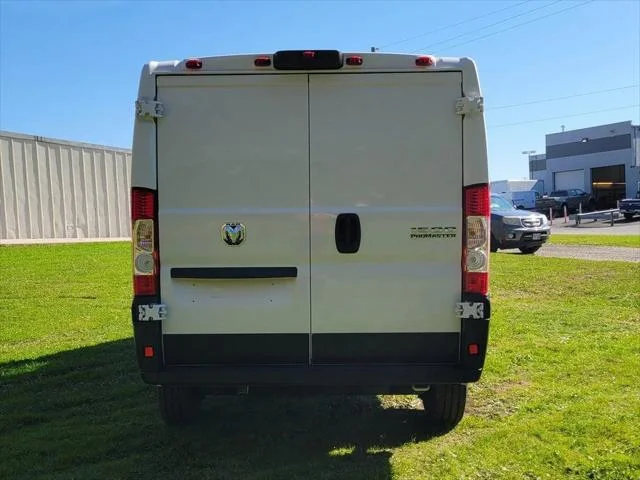 New 2025 Bright White Clear-Coat Exterior Paint RAM Tradesman image 5