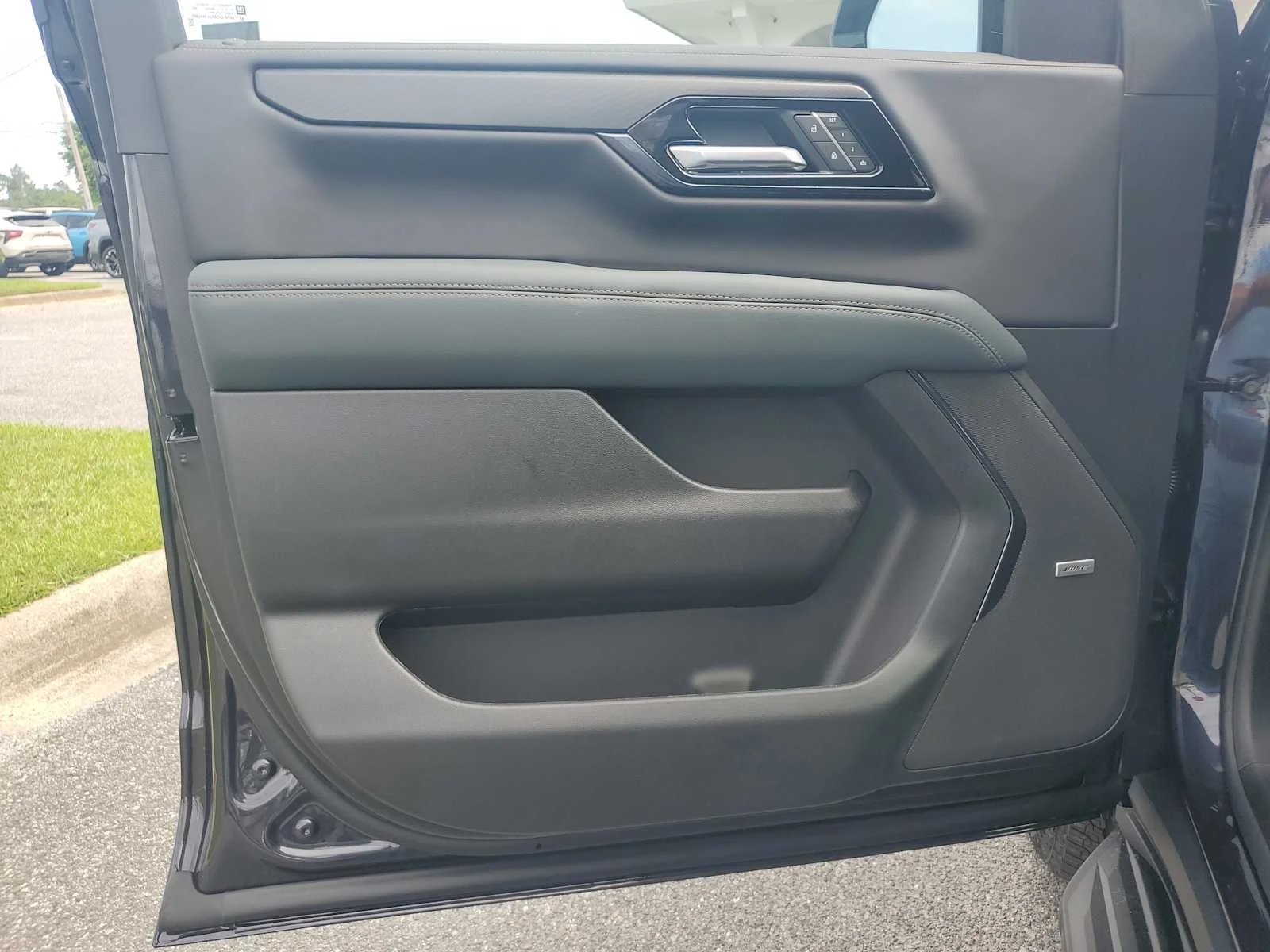 New 2026 Titanium Rush Metallic GMC AT4 image 16