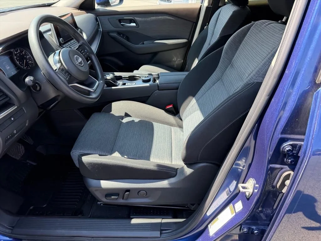 Used 2023 Blue Nissan SV image 8