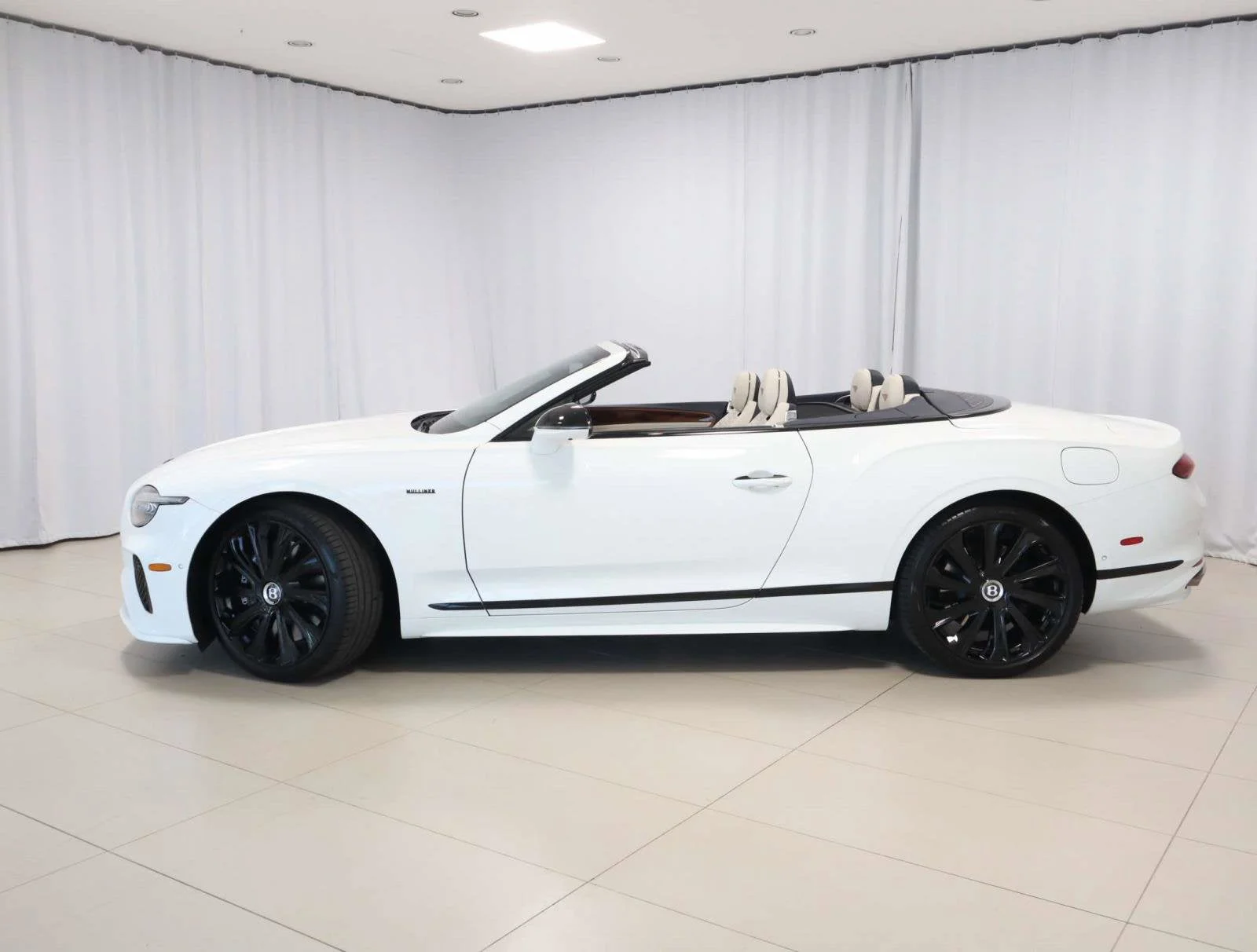 Used 2025 Glacier White Bentley GT Speed image 2