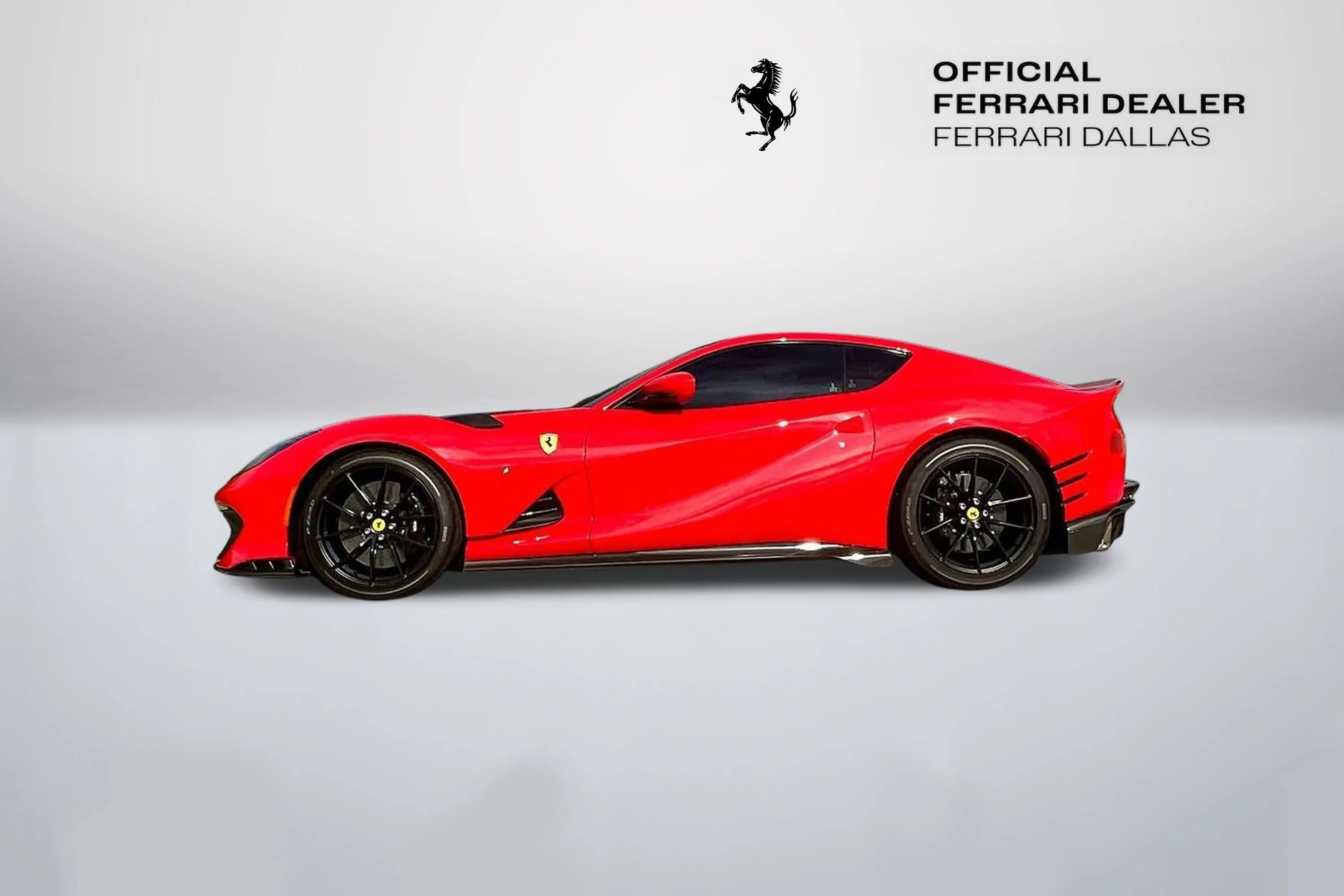 Used 2023 Rosso Scuderia Ferrari  image 8