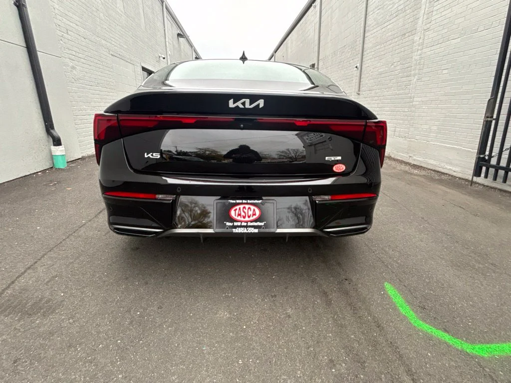 Used 2025 Black Kia GT-Line image 5
