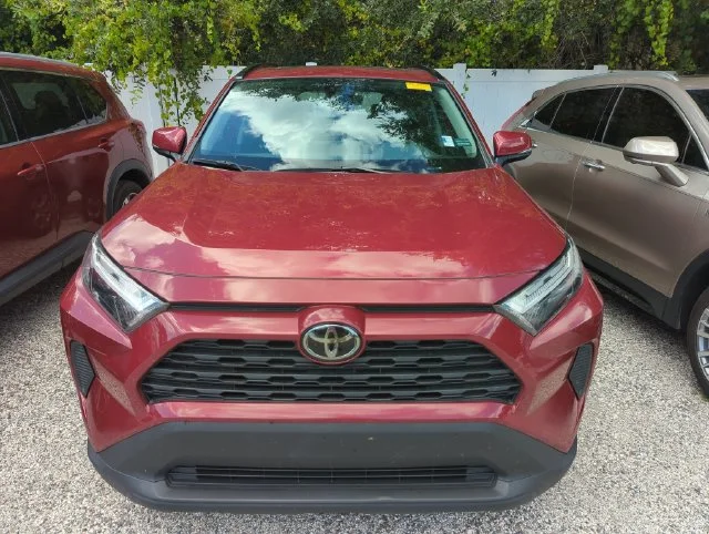 Used 2025 Red Toyota XLE image 3