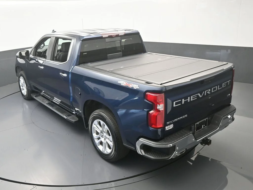 Used 2022 Northsky Blue Metallic Chevrolet LTZ image 55