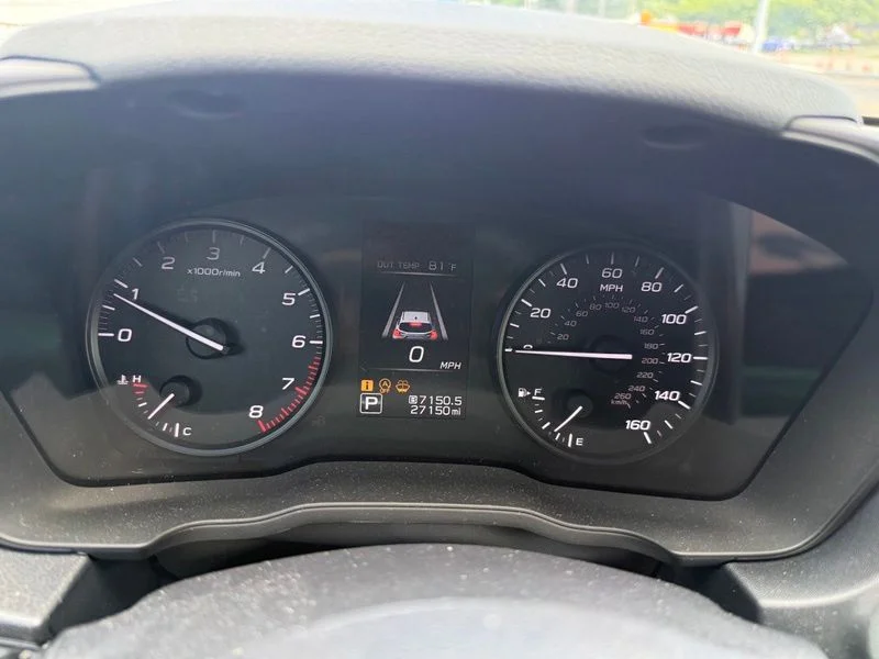 Used 2024 Gray Subaru Base image 11