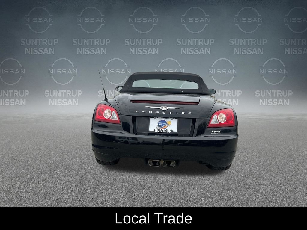Used 2005 Black Chrysler Base image 4