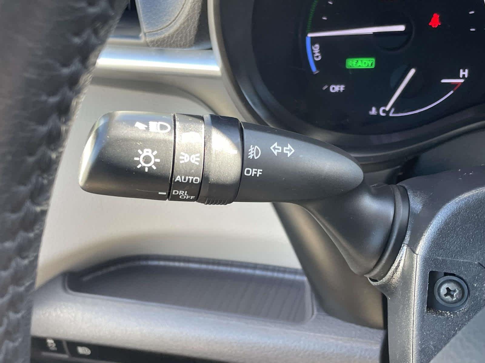 Used 2023 Wind Chill Pearl Toyota XLE image 48