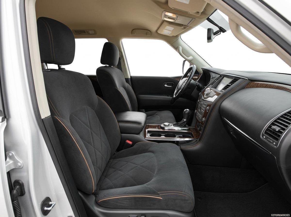 Used 2017 Gun Metallic Nissan SV image 10
