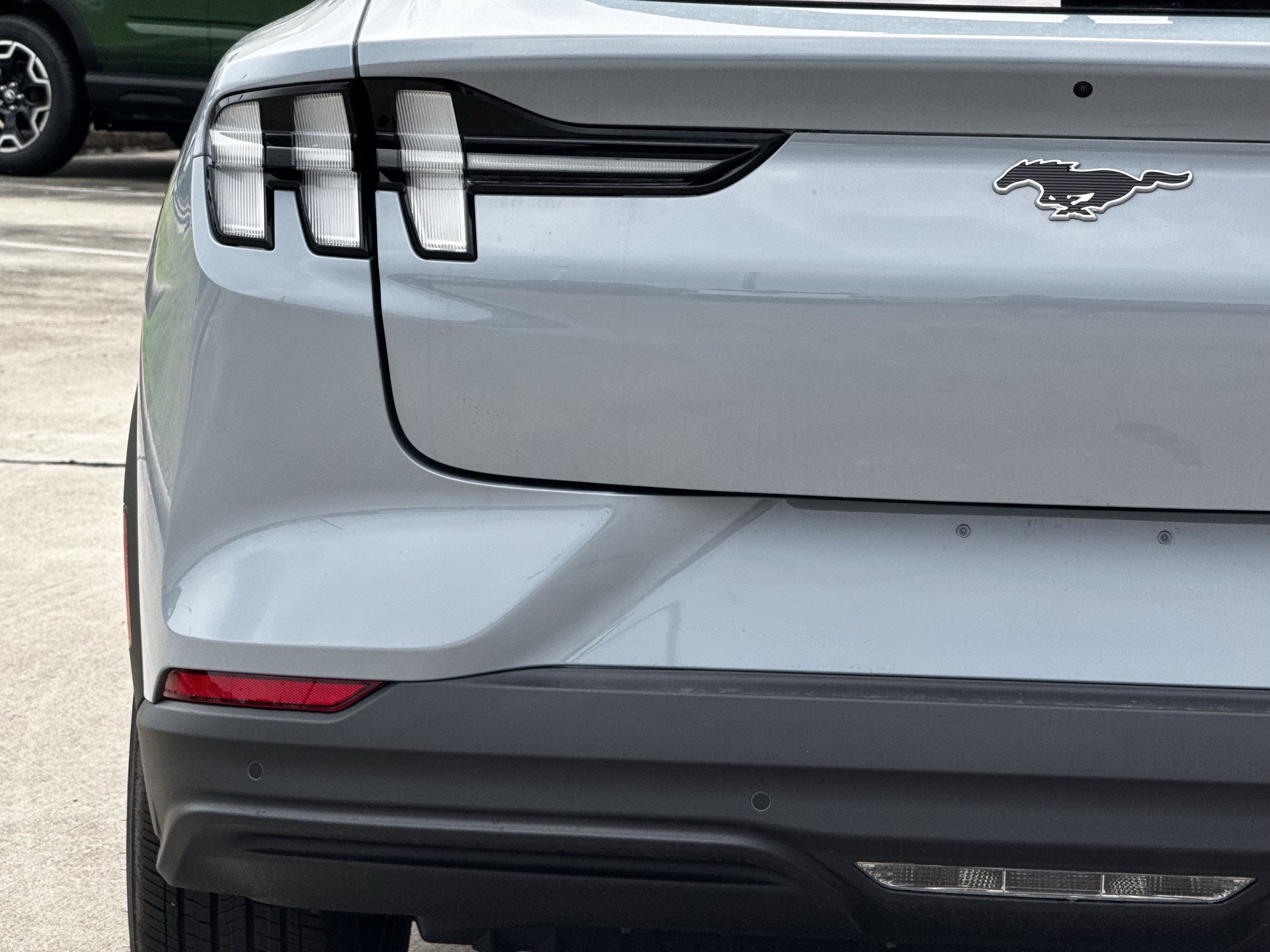 New 2026 Glacier Gray Metallic Tri-coat Ford Select image 10