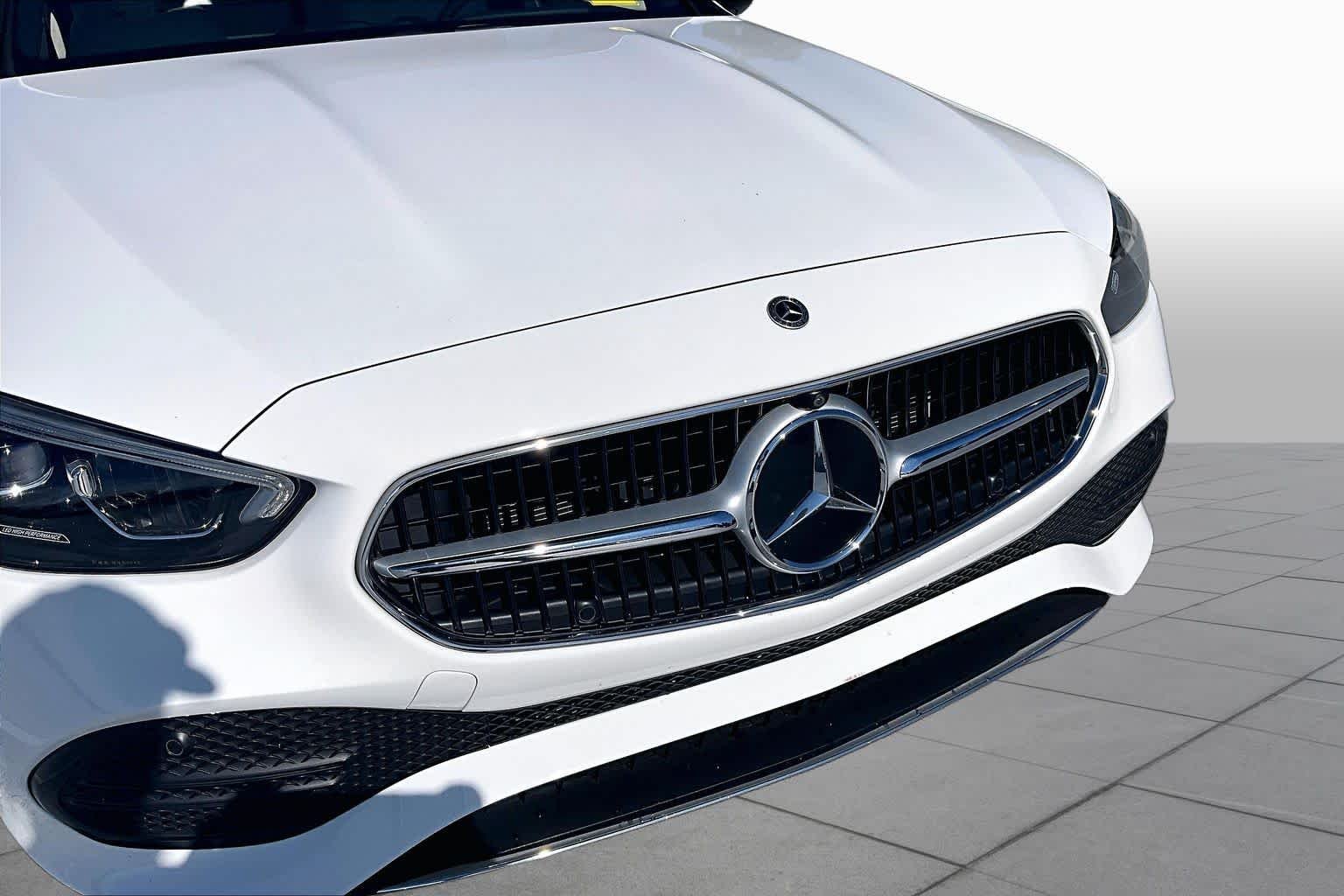 Used 2023 Polar White Mercedes-Benz C 300 image 29