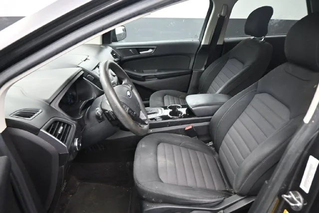 Used 2017 Gray Ford SE image 22