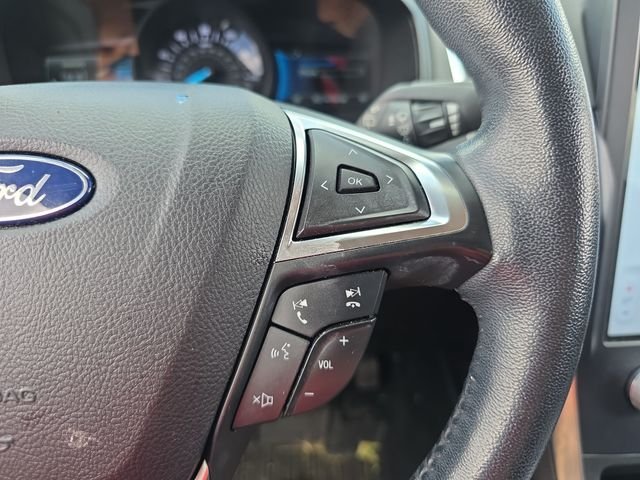 Used 2022 Gray Metallic Ford Titanium image 20