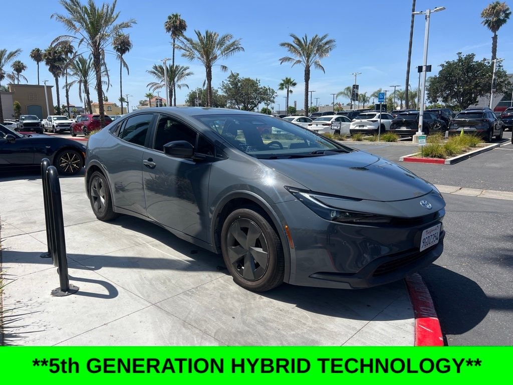 Used 2023 Gray Toyota LE image 7