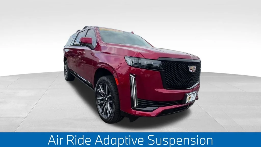 Used 2022 Red Cadillac Sport Platinum image 5