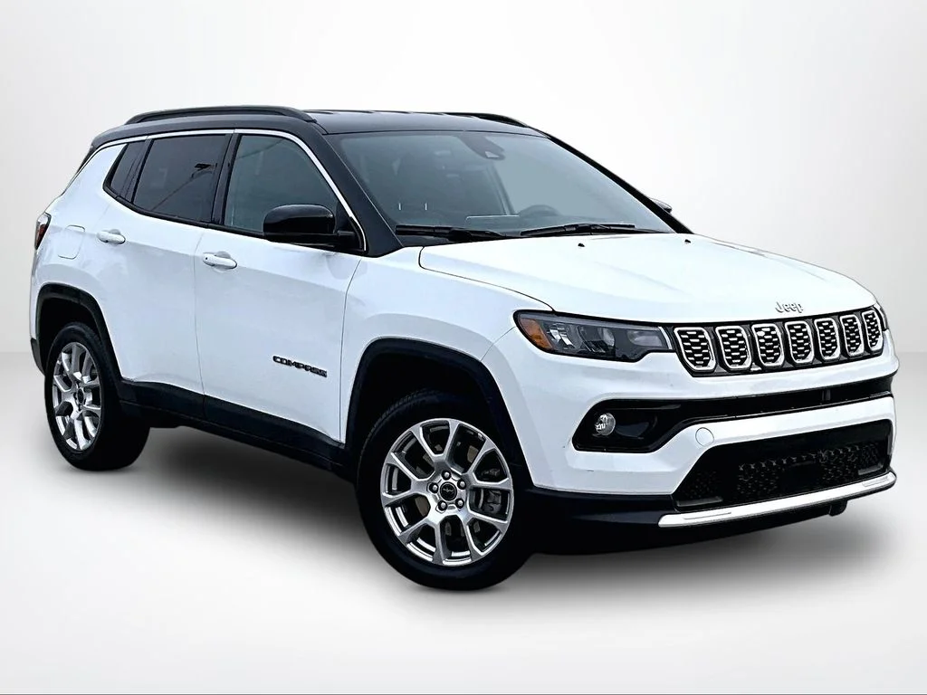 Used 2025 White Jeep Limited image 13