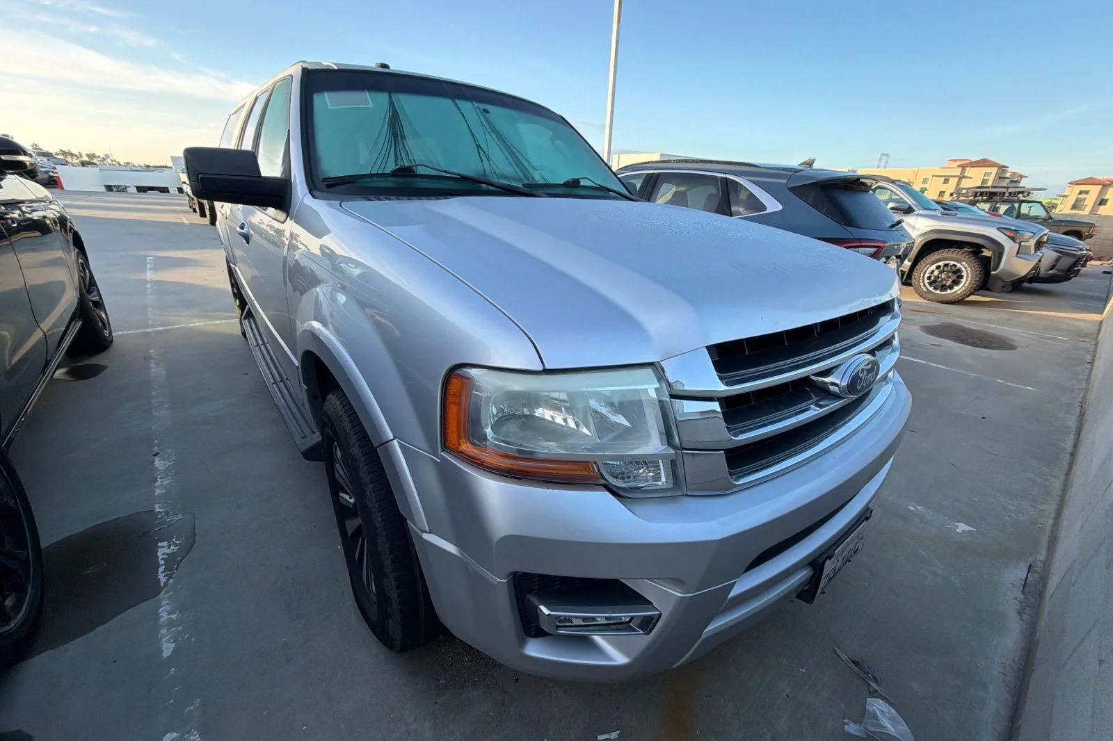 Used 2016 Ingot Silver Ford XLT image 2