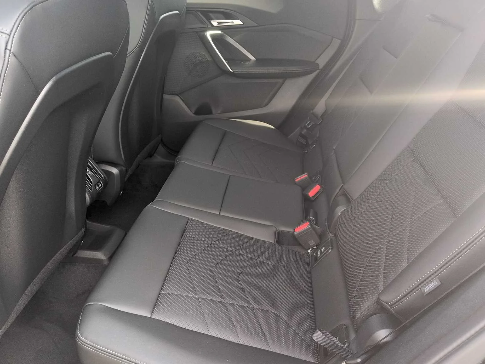 Used 2026 Black Sapphire Metallic BMW xDrive28i image 20