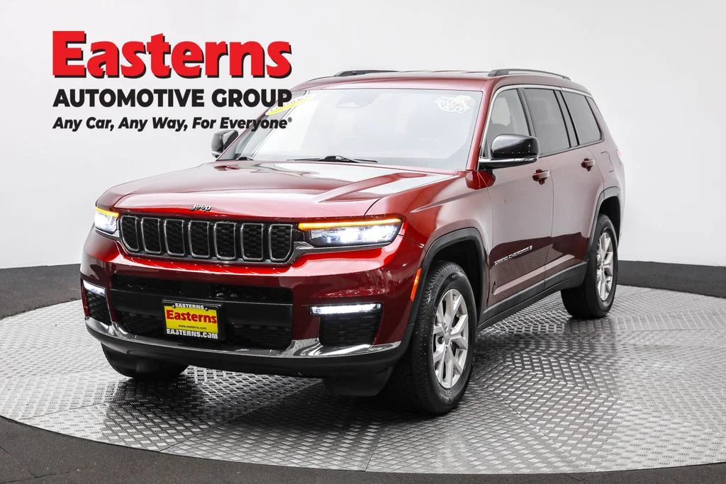 Used 2021 Red Jeep Limited image 1