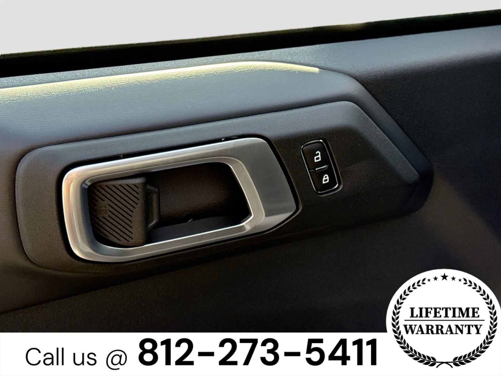 New 2025 Desert Sand Ford Badlands® image 18