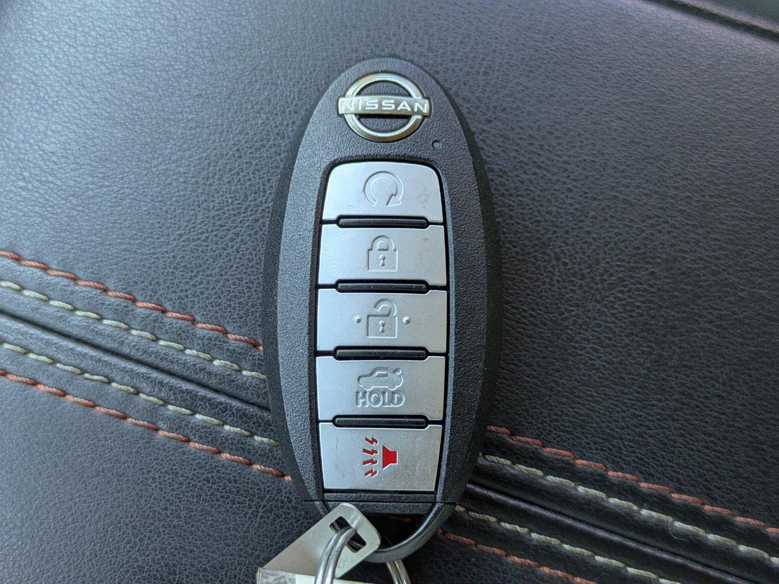 Used 2024 Gun Metallic Nissan 2.0 SR image 28
