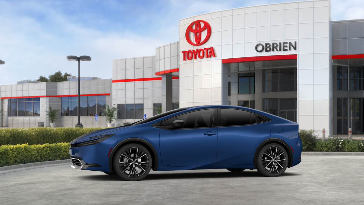 New 2027 Reservoir Blue Toyota XLE AWD image 3