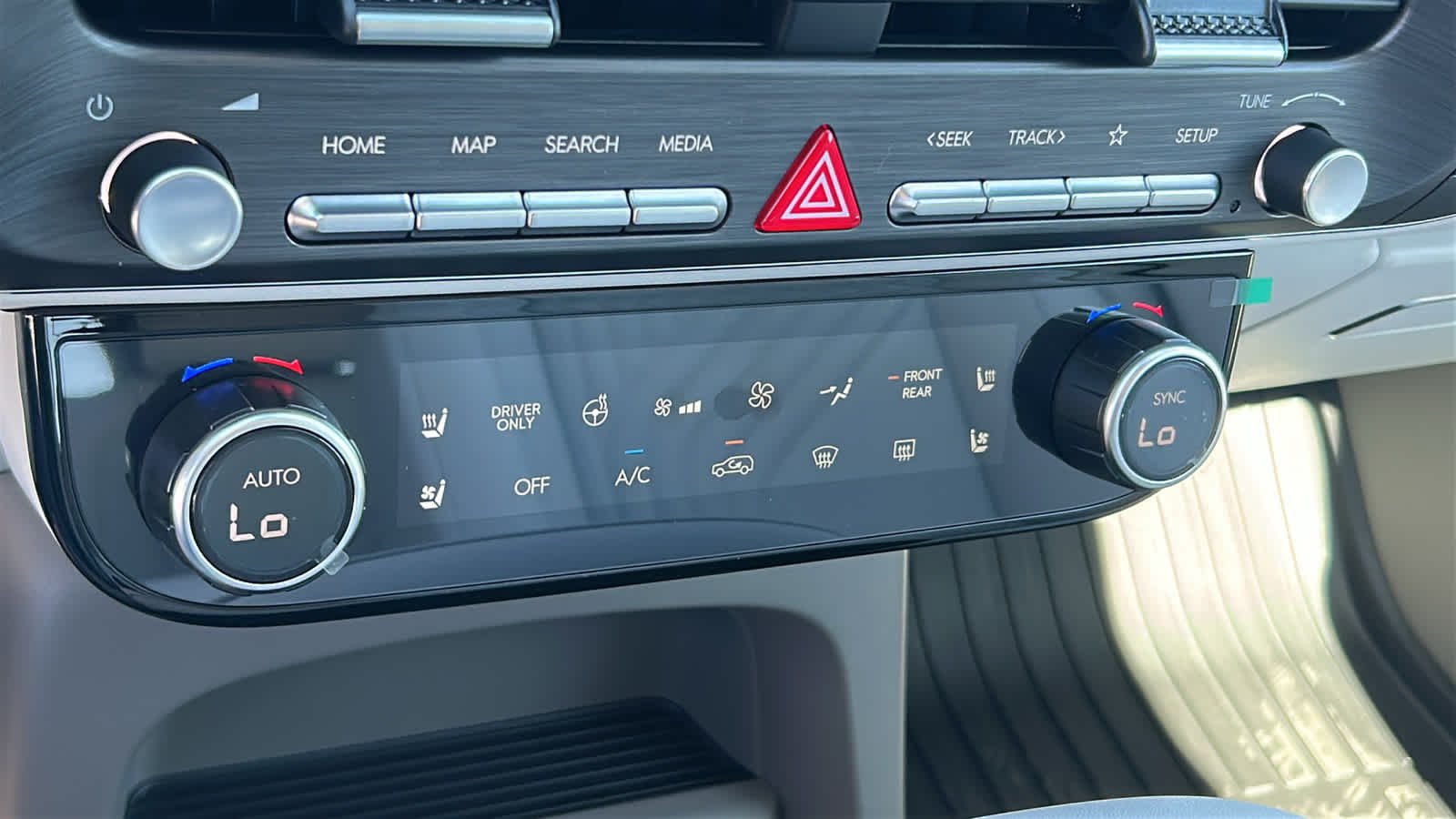 New 2026 Pacific Sapphire Hyundai Blue SEL Premium 7P image 14
