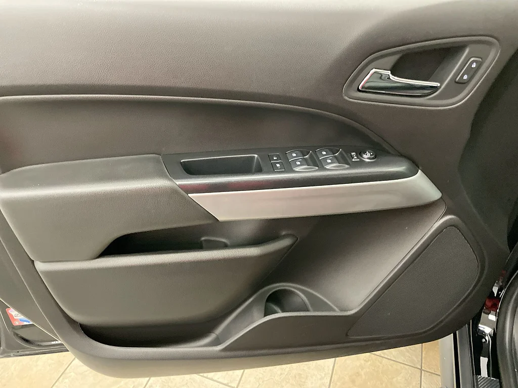 Used 2017 Black Chevrolet ZR2 image 20