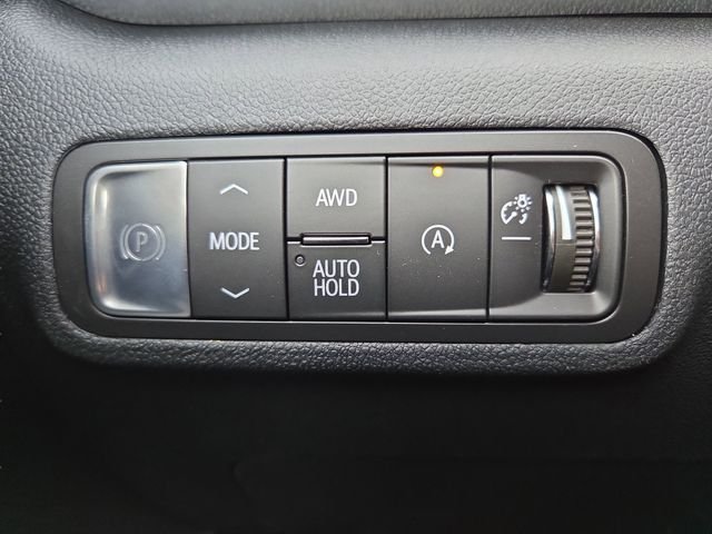 Used 2026 Summit White GMC Elevation image 8