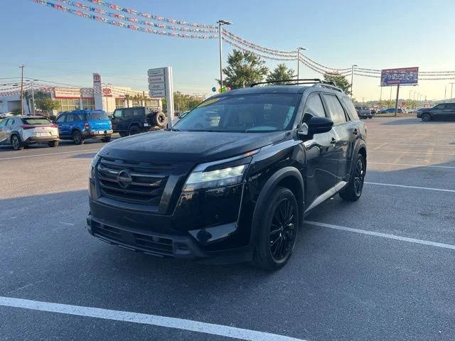 Used 2023 Black Nissan SL image 39