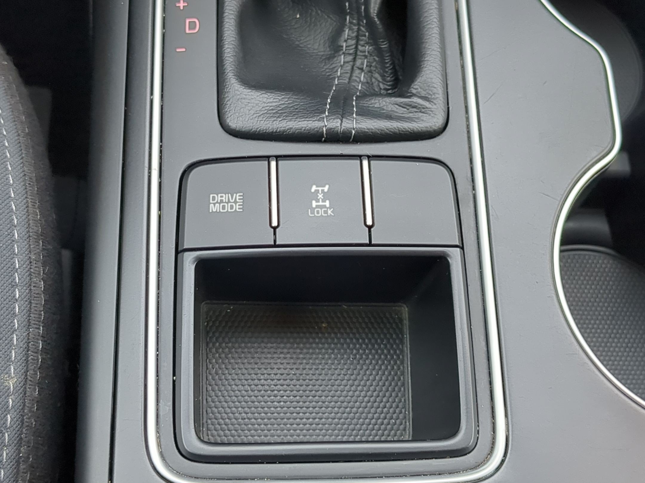 Used 2019 Blaze Blue Kia LX V6 image 21