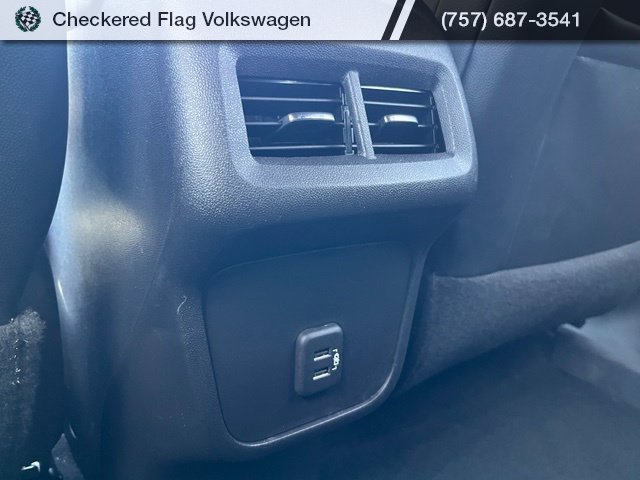Used 2024 Summit White Chevrolet RS image 27