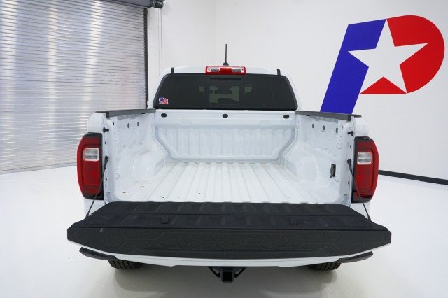 New 2026 Summit White GMC Elevation image 8