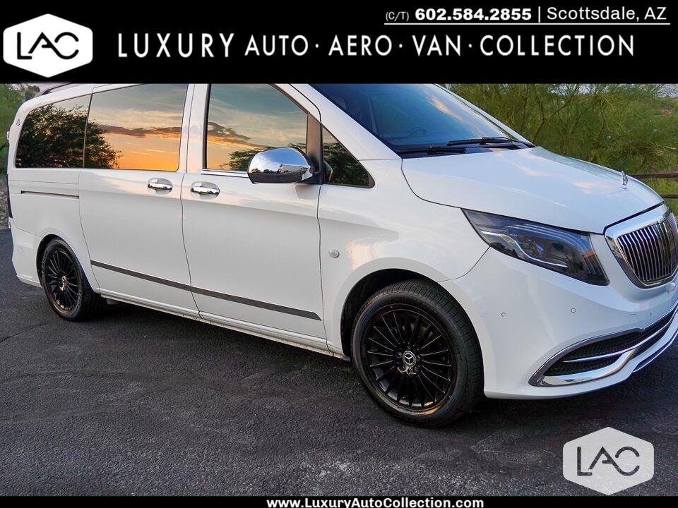 2023 Mercedes-Benz Metris Passenger Van