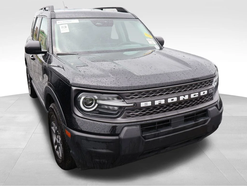 Used 2025 Shadow Black Ford Big Bend image 5