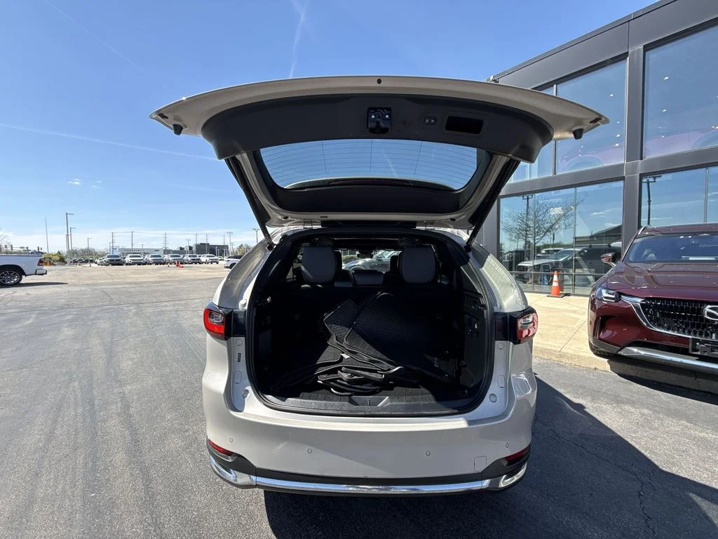 Used 2024 Silver Mazda Premium Plus image 26